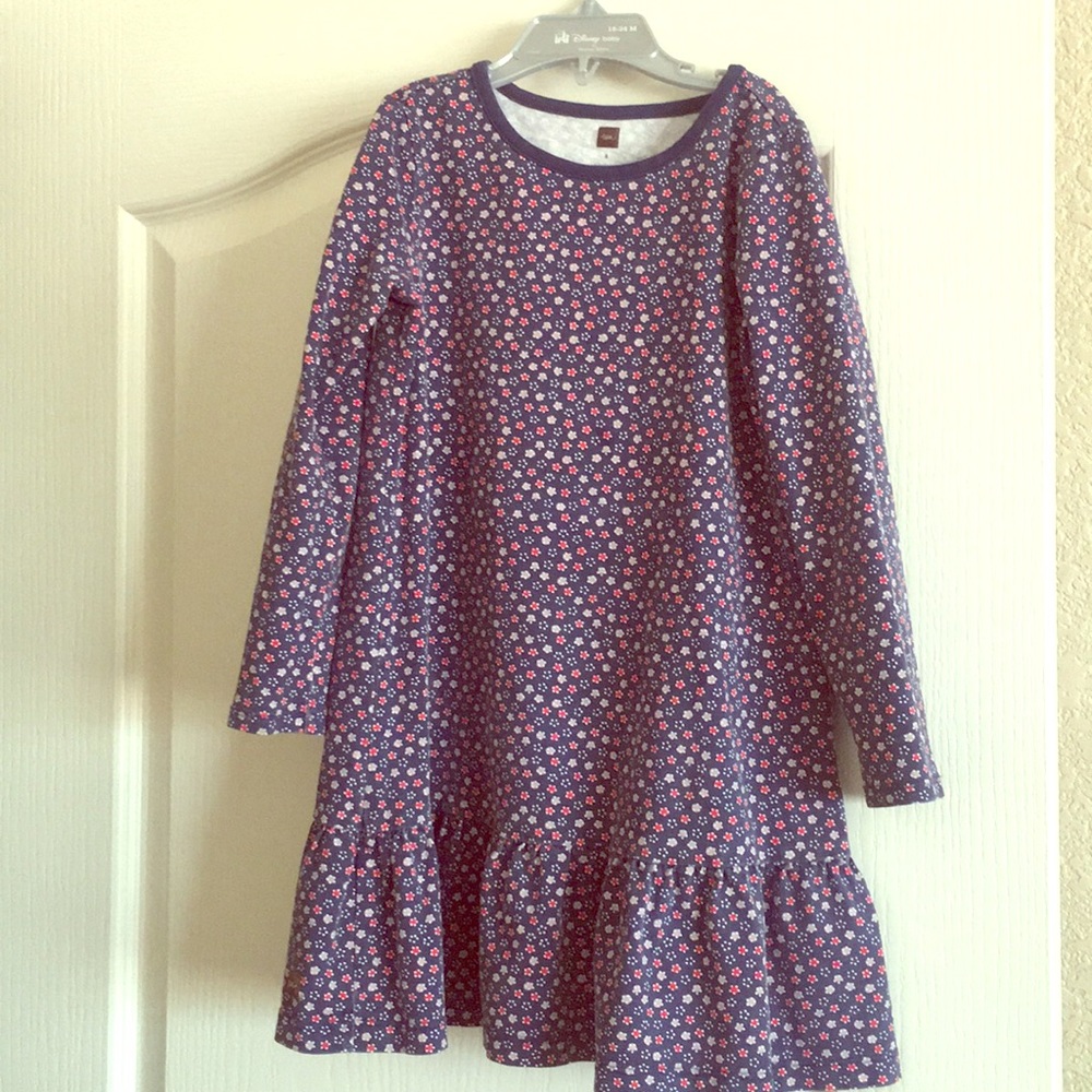 Girls Size 6 Long sleeved dress by Tea